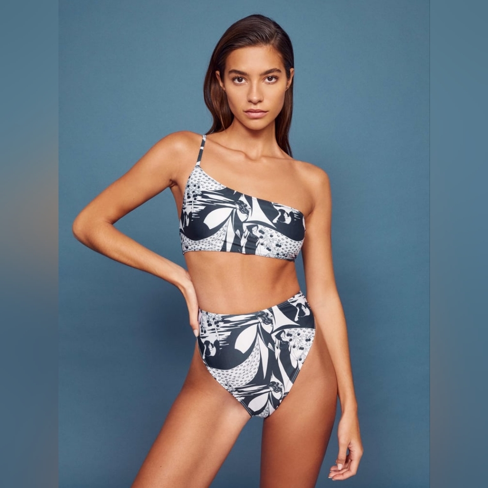 Reformation bikini set in Navy Persephone